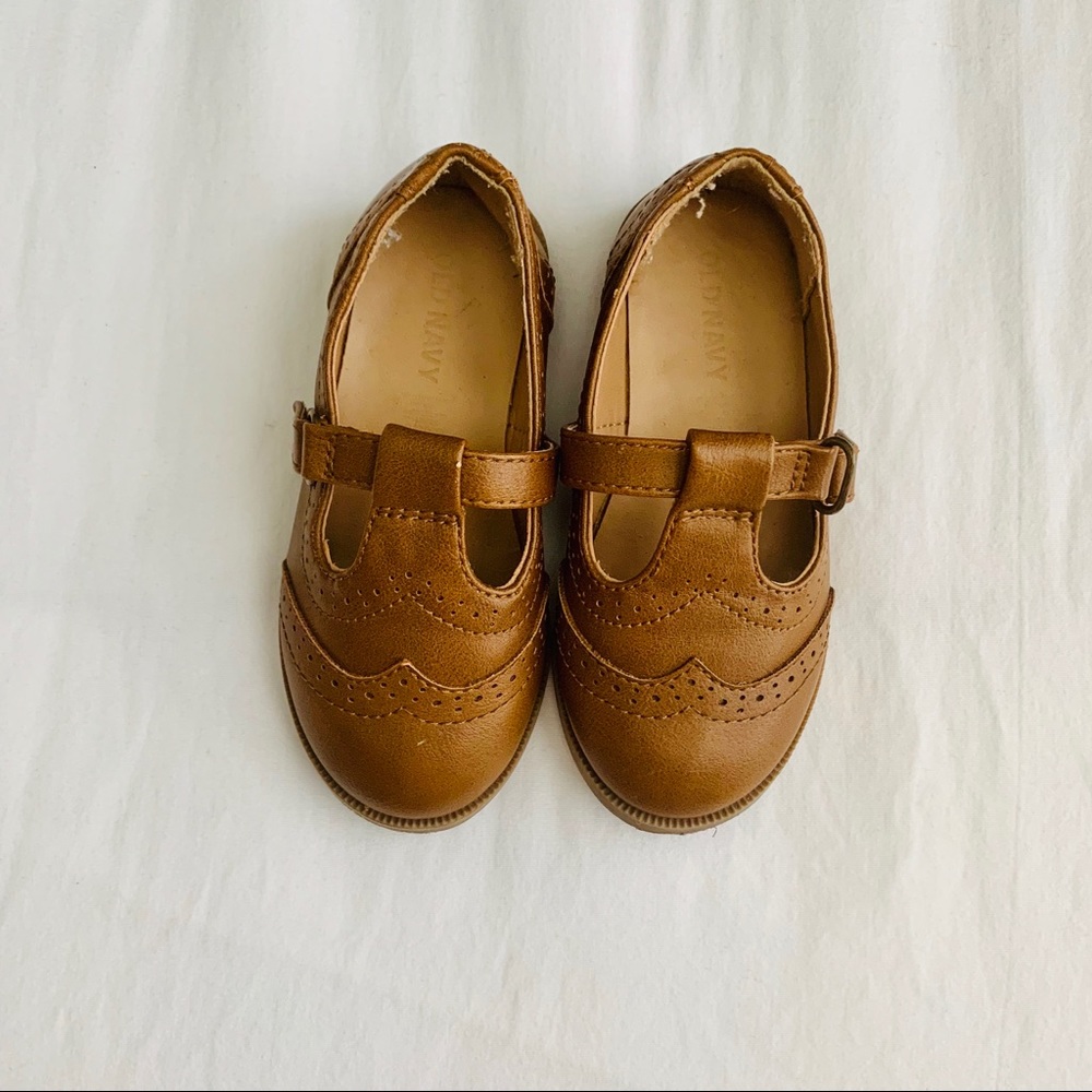 Old Navy Tan shoes